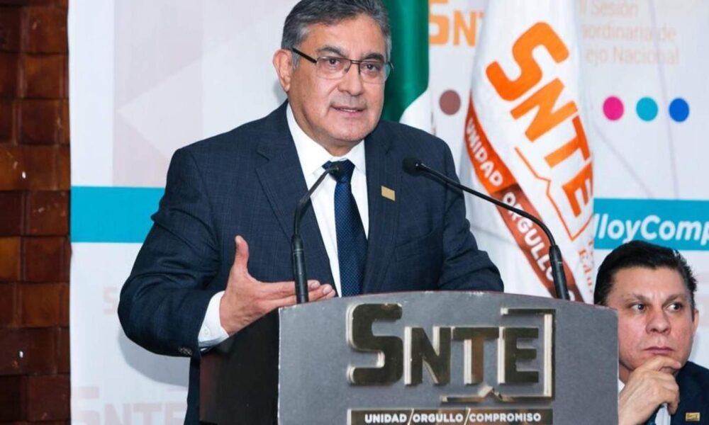 OBLIGATORIO REGRESO DE MAESTROS, CONFIRMA EL DIRIGENTE DEL SNTE