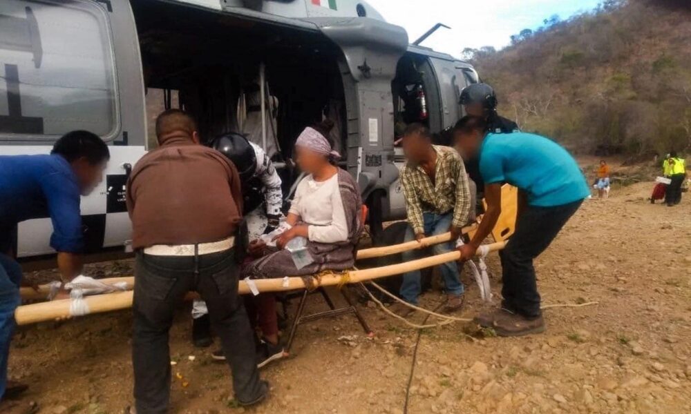 RESCATA GUARDIA NACIONAL A MUJER A PUNTO DE DAR A LUZ EN LA SIERRA DE ÁLAMOS