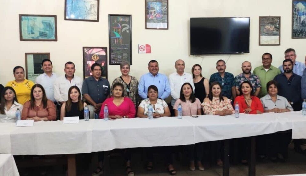 TOMAN PROTESTA INTEGRANTES DE LA JUNTA DE PARTICIPACION SOCIAL PARA EL DESARROLLO MUNICIPAL DE ALAMOS