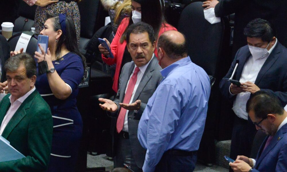 DIPUTADOS PRESENTAN DICTAMEN DE REFORMA ELECTORAL; OPOSICIÓN ANTICIPA VOTO EN CONTRA