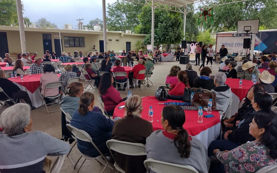 SE DIVIERTEN ABUELITOS EN POSADA NAVIDEÑA QUE DIF ÁLAMOS ORGANIZÓ