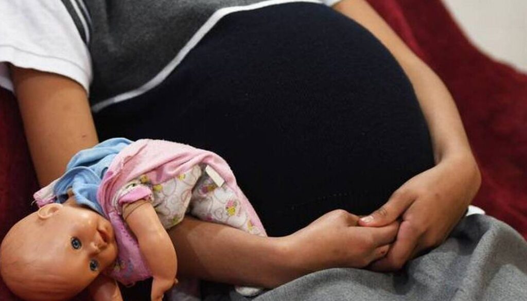NIÑAS Y ADOLESCENTES EMBARAZADAS: CUANDO LA REALIDAD NOS GOLPEA