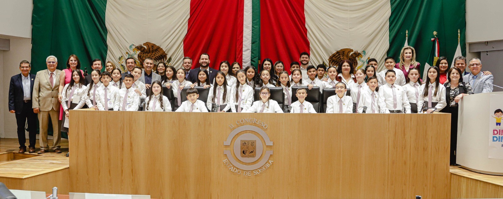 CONGRESO INFANTIL: ALGO MÁS QUE UN SIMBOLISMO por Arturo Soto Munguia